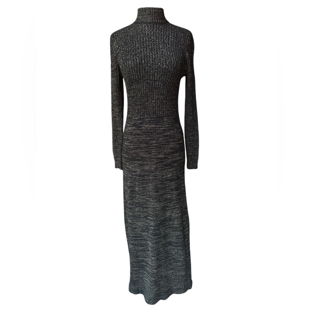 1970s International Boutique, Made in Hong Kong, Ribbed Knit, Black & Gold Threa